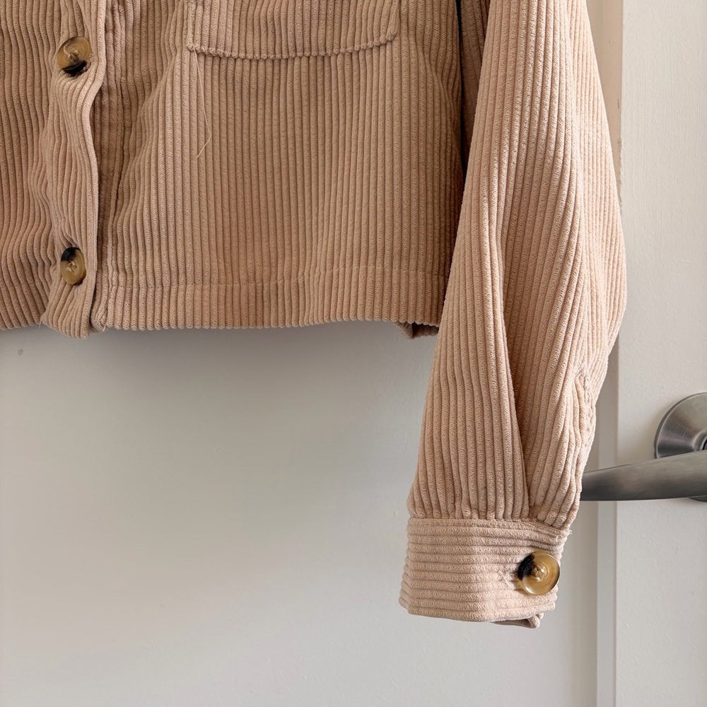 Cropped Beige Corduroy Jacket - Picture 3 of 6